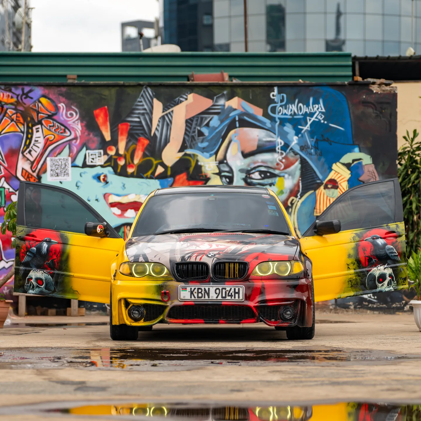 Red and gold custom-painted BMW by Setik